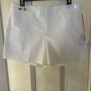 Elle Women’s Lined Dress Shorts - Size 8